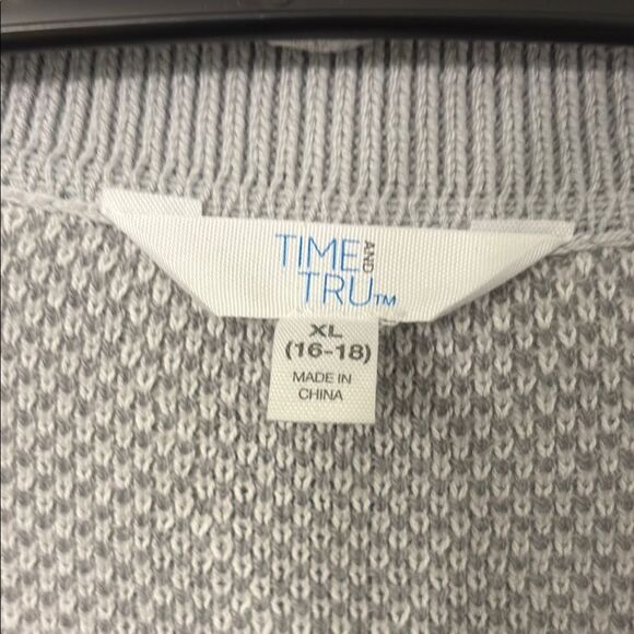 Time and Tru Gray Argyle V-Neck Sweater Size XL - Picture 2 of 5